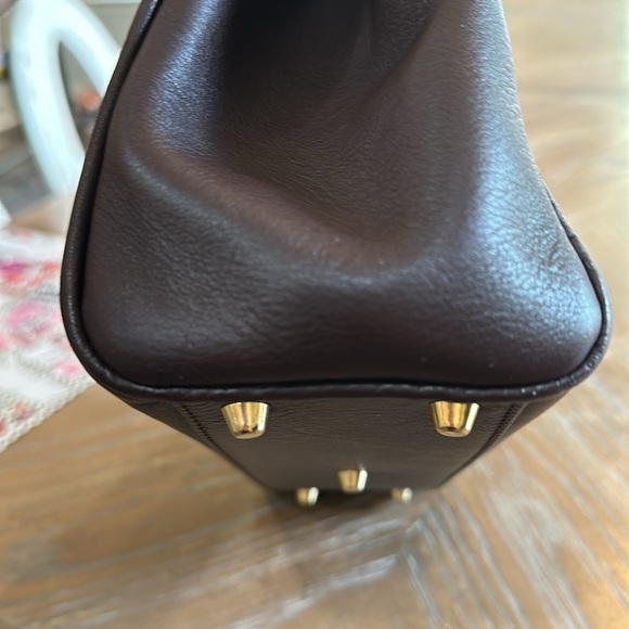 Burberrys brown leather handbag EUC with COA - Picture 16 of 16